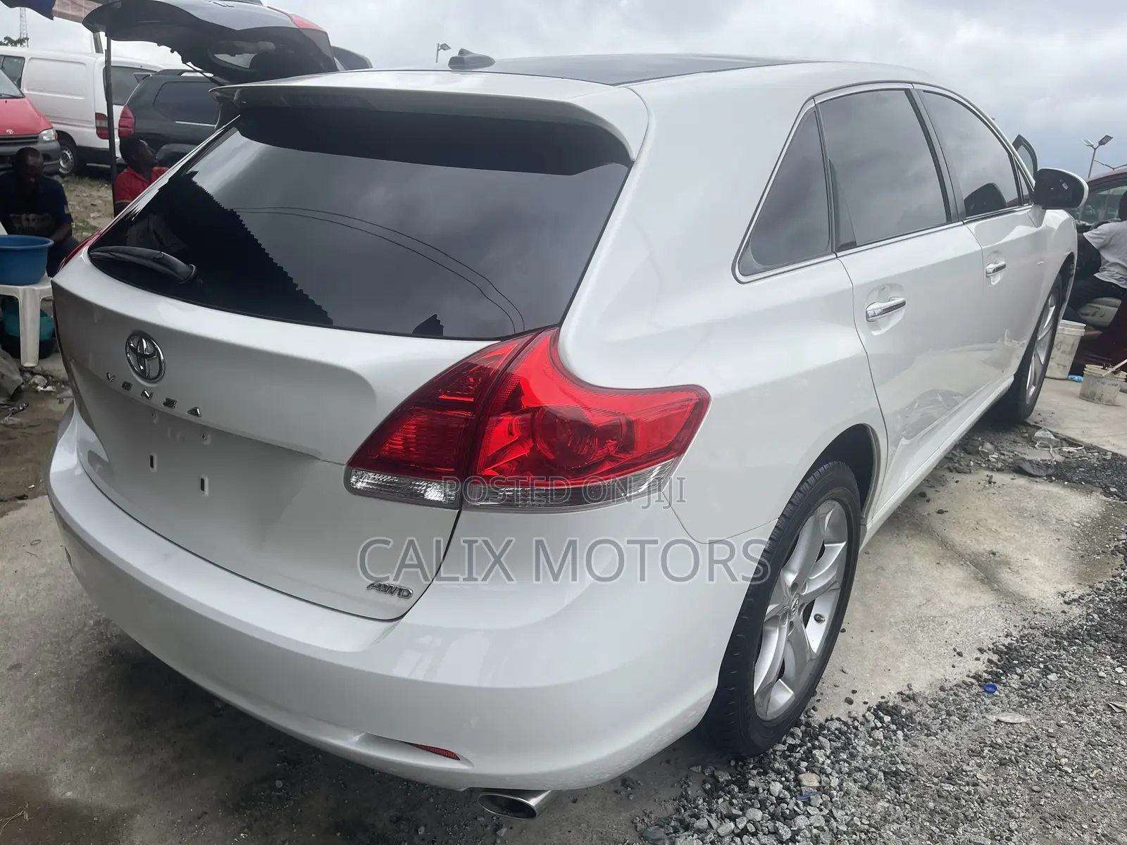 Toyota Venza 2011 White