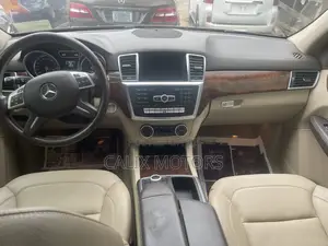 Mercedes-Benz M Class 2015 Black