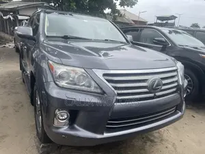Lexus LX 2015 Gray