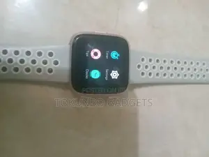 Fitbit Versa