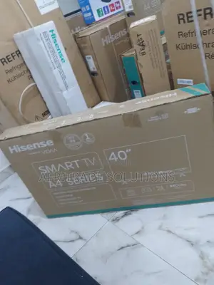 40 Inches Smart Tv- Hisense + Youtube