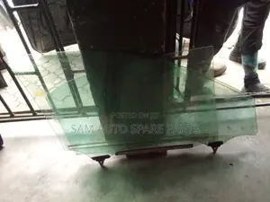 Toyota Camry 08 Door Glass Front Left