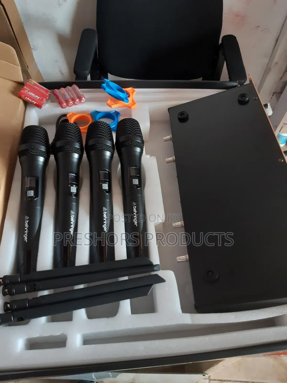 Professional Behringer 4in1 Long Engine Wireless Microphone