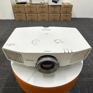 Large Venue 5000 Lumens Epson Daylight Projector Home Cinema