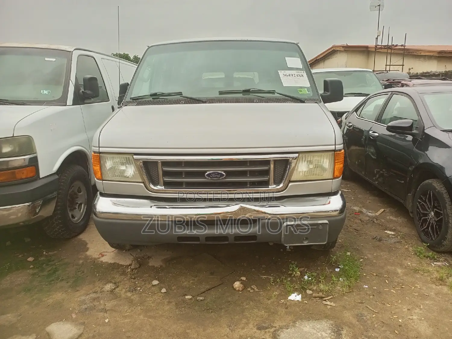 Ford E350 2006 Silver
