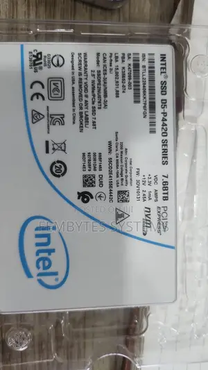 7.68tb Intel SSD D5-P4420 Series DC Nvme U.2 2.5" Ssdpenu076