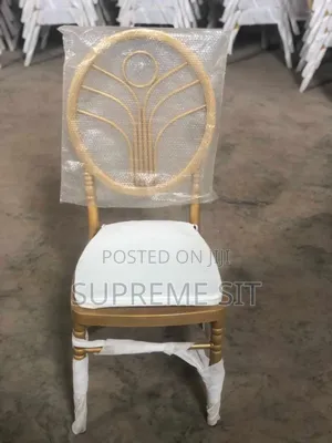 Luxury Event Chair With Foam.