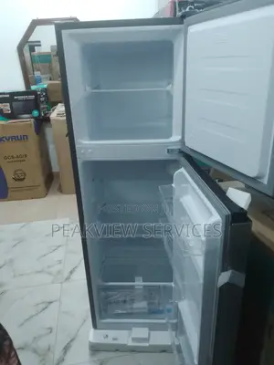 200dr Hisense Double Door Top Freezer Refregerator 154l