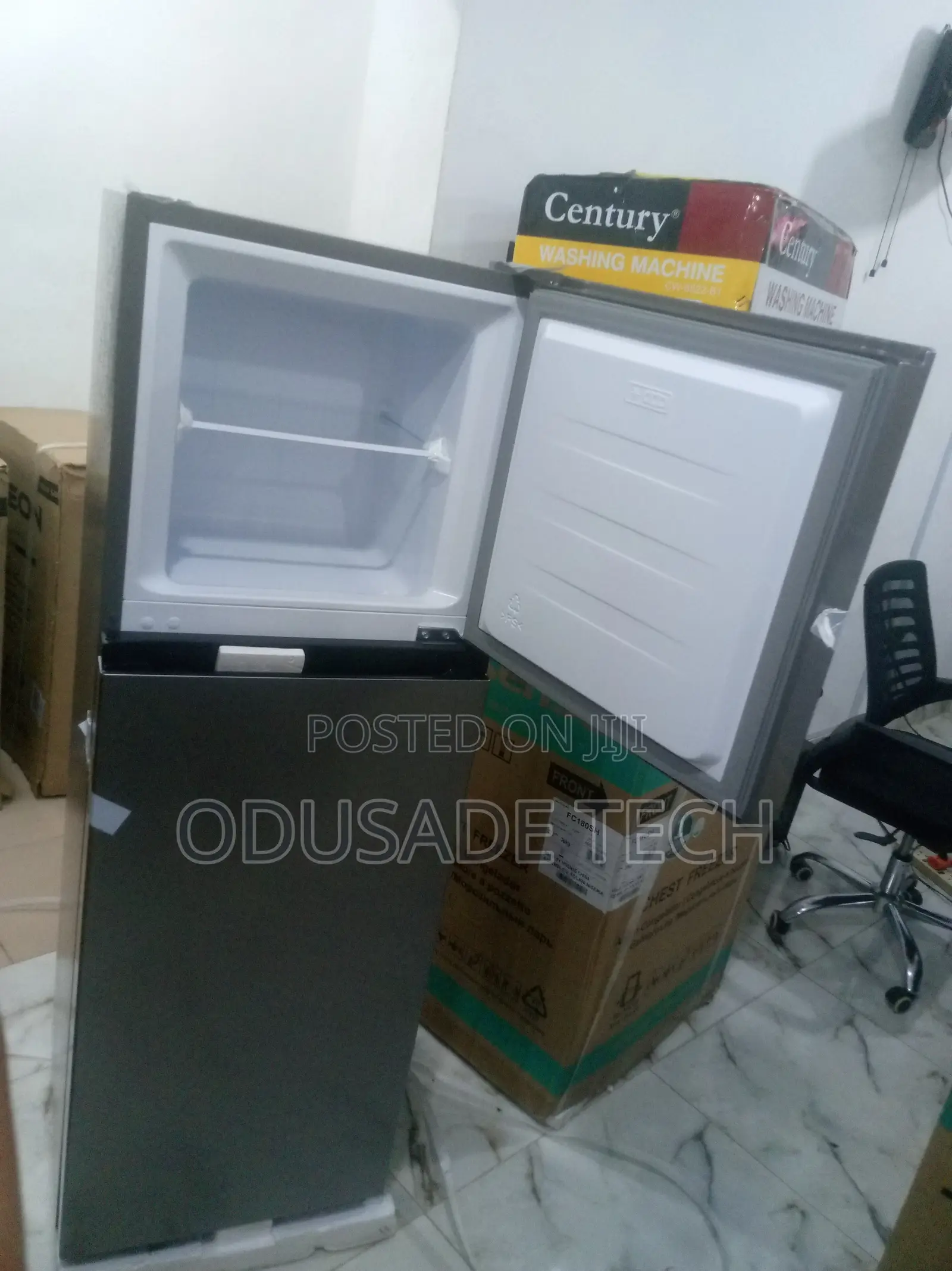 User Friendly Hisense 154L Double Door Refrigerator REF200DR