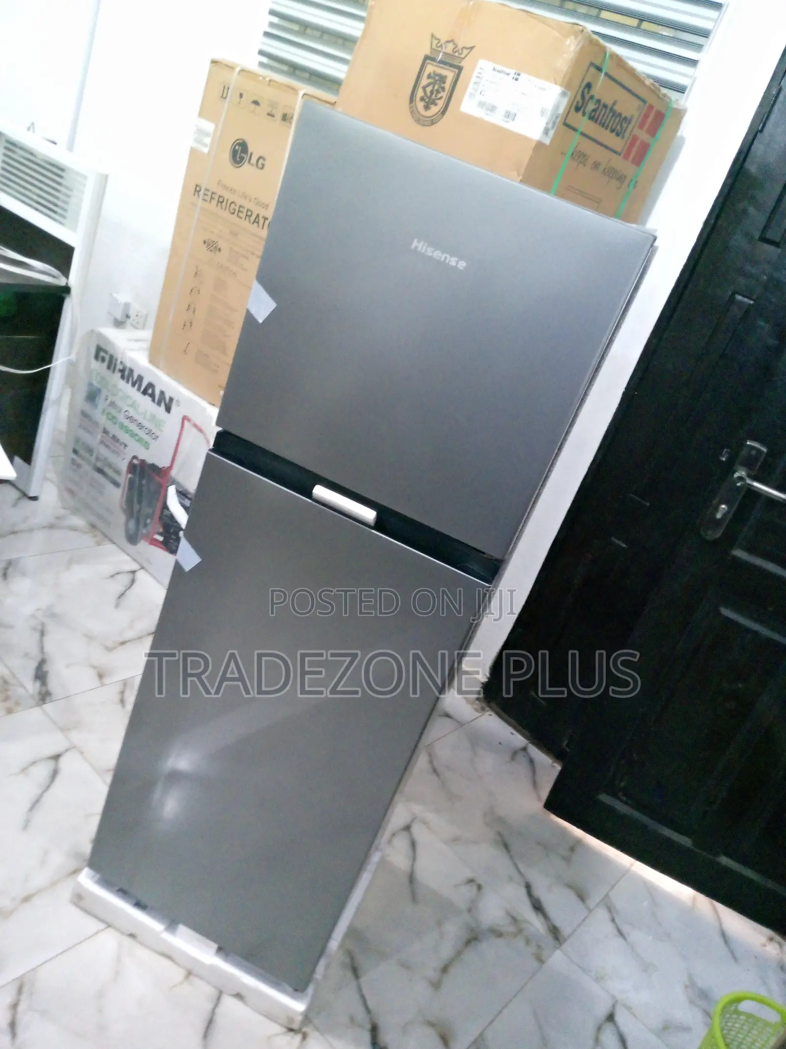 Affordable Hisense Top Freezer Refrigerator