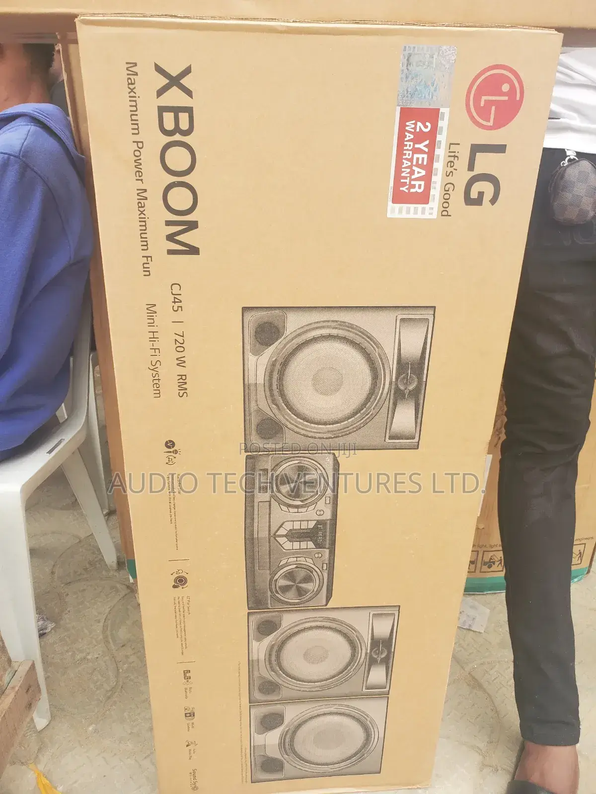 LG Xboom Maximum Power Maximum Fun Cj45 720W RMS