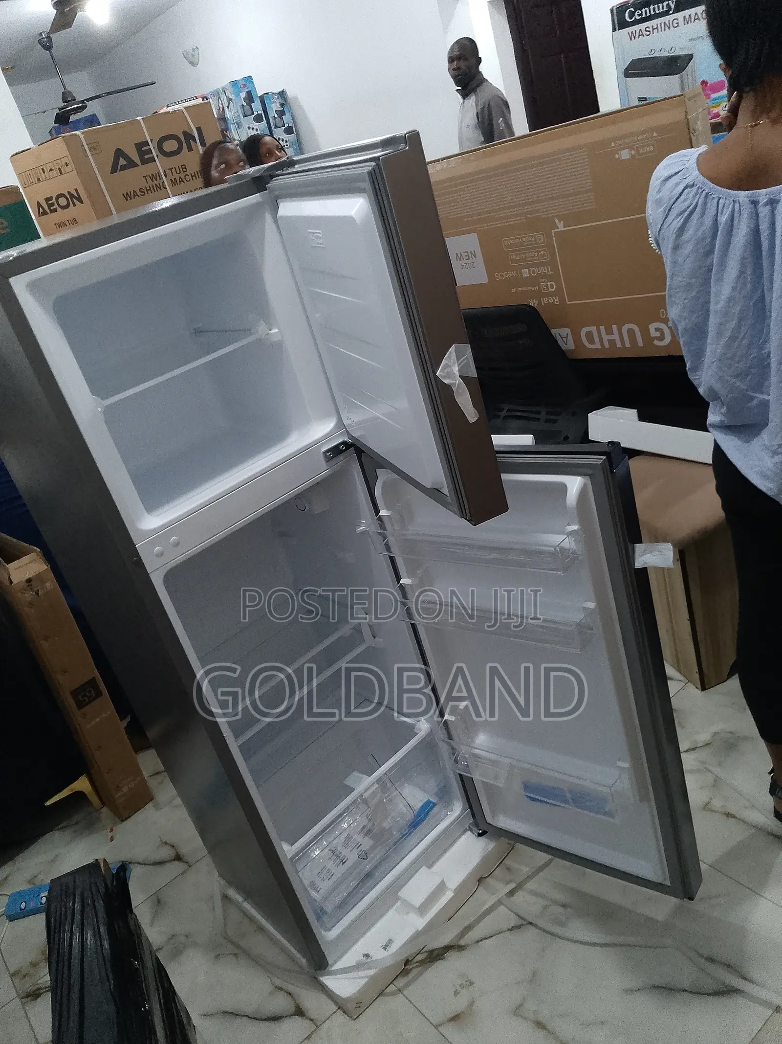 Modern 154L REF200DR Hisense Refrigerator