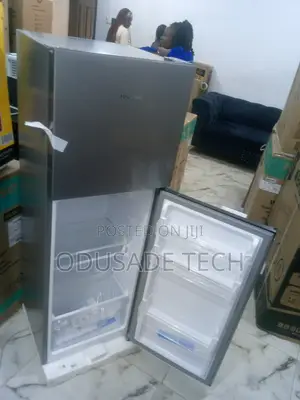 Energy Saving Hisense 154L Double Door Refrigerator REF200DR
