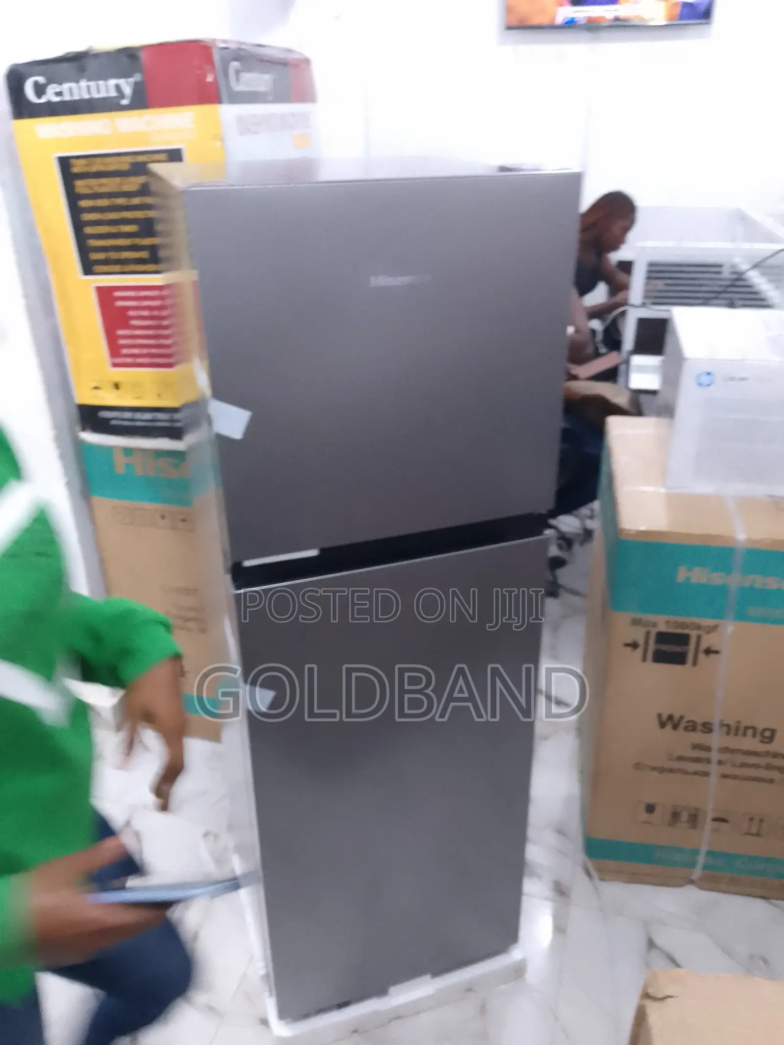 Very Chilling 154L Hisense Refrigerator "REF200DR"