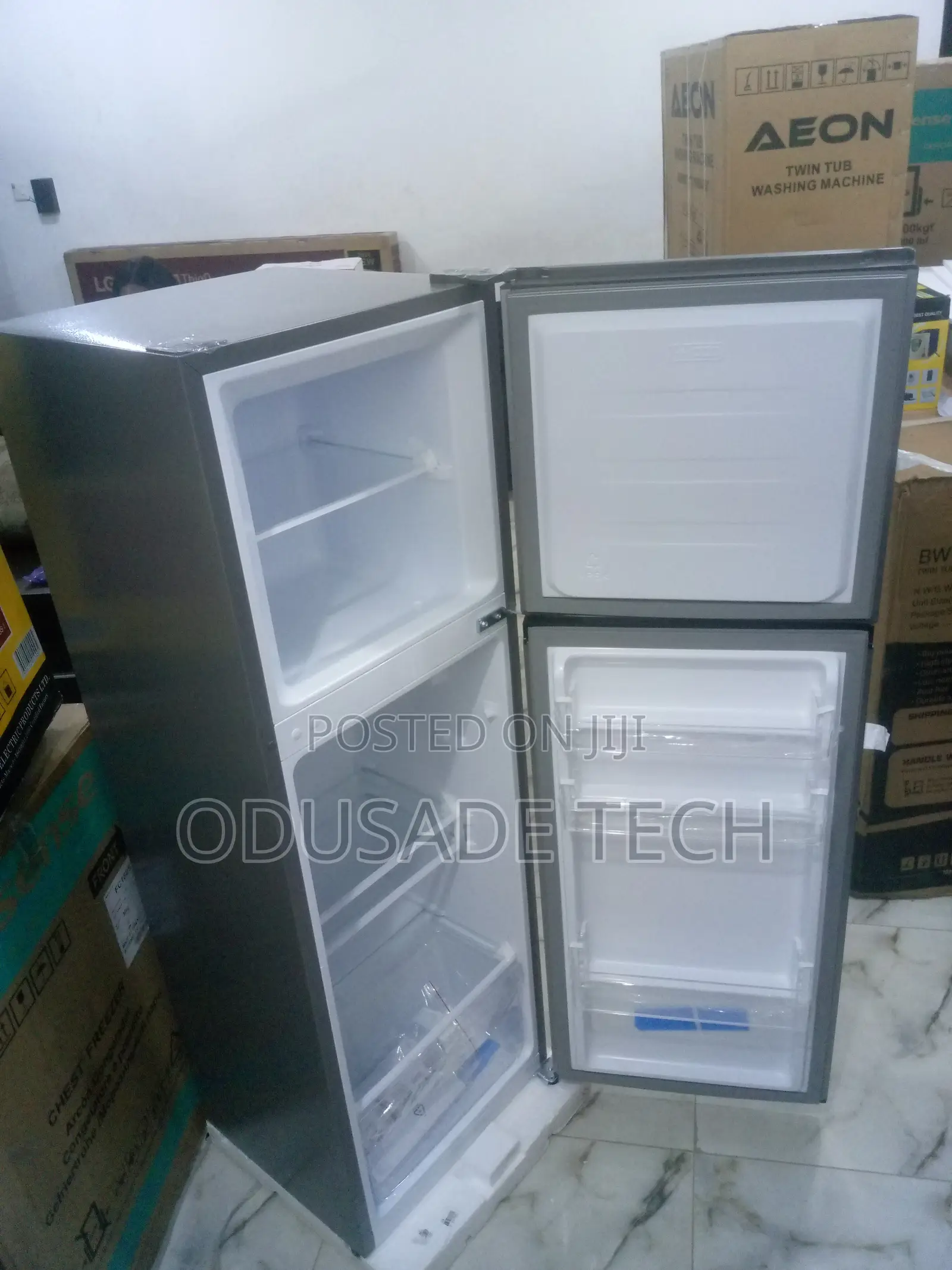 Easy to Use Hisense 154L Double Door Refrigerator REF200DR