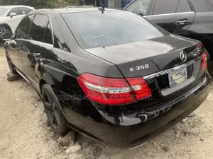 Mercedes-Benz E350 2010 Black