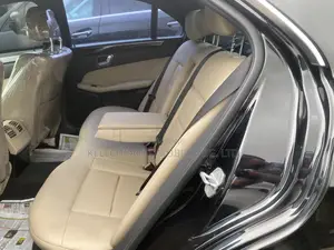 Mercedes-Benz E350 2010 Black