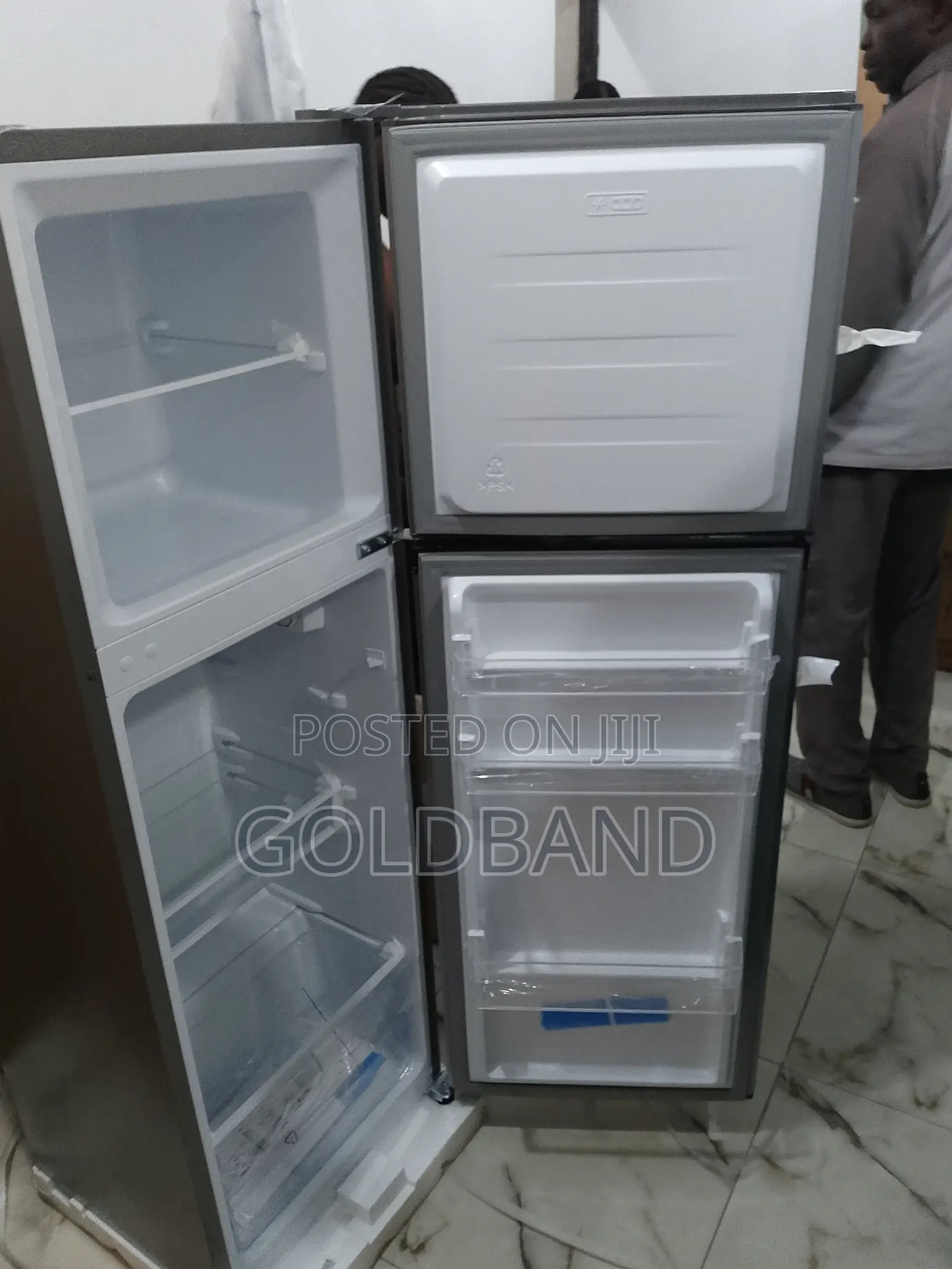Perfectly Clean 154L 200DR Hisense Refrigerator