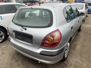 Nissan Almera Tino 2004 Silver