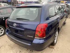 Toyota Avensis 2.0 D-4D 2005 Blue