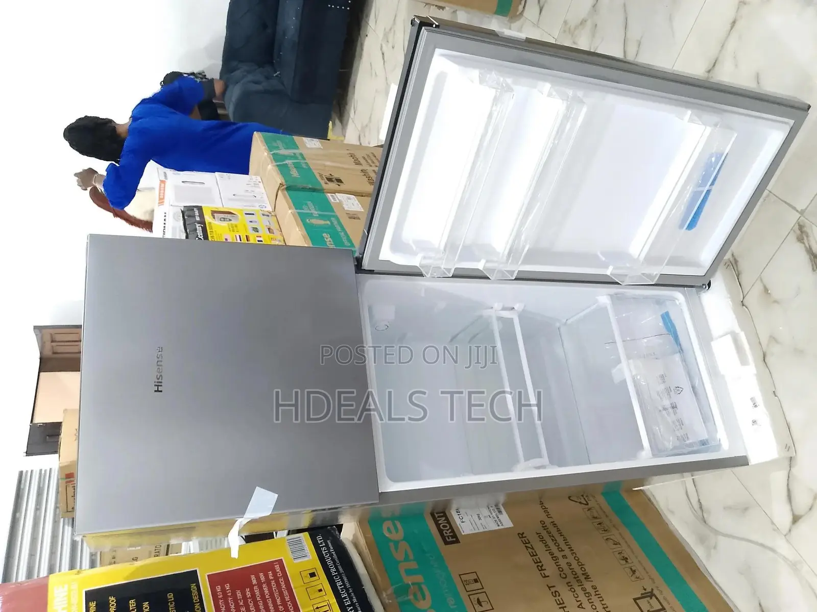 Standard Hisense Refrigerator Double Door 154 Litres