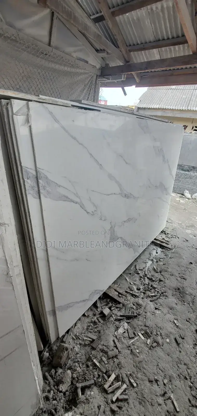 Quartz Carrara White Wave