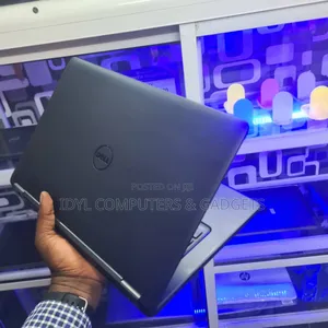 Laptop Dell Latitude 14 E5470 8GB Intel Core I5 SSD 256GB