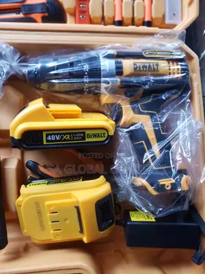 48 Volts Dewalt Complete Tool Set With Screw Machine