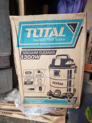 1300 Watts TOTAL Vacuum Cleaner 30 Liter