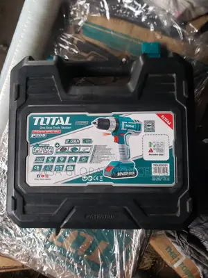 20 Volts TOTAL Impact Drill
