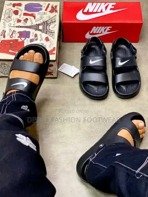Nike Quality Rubber Slippers