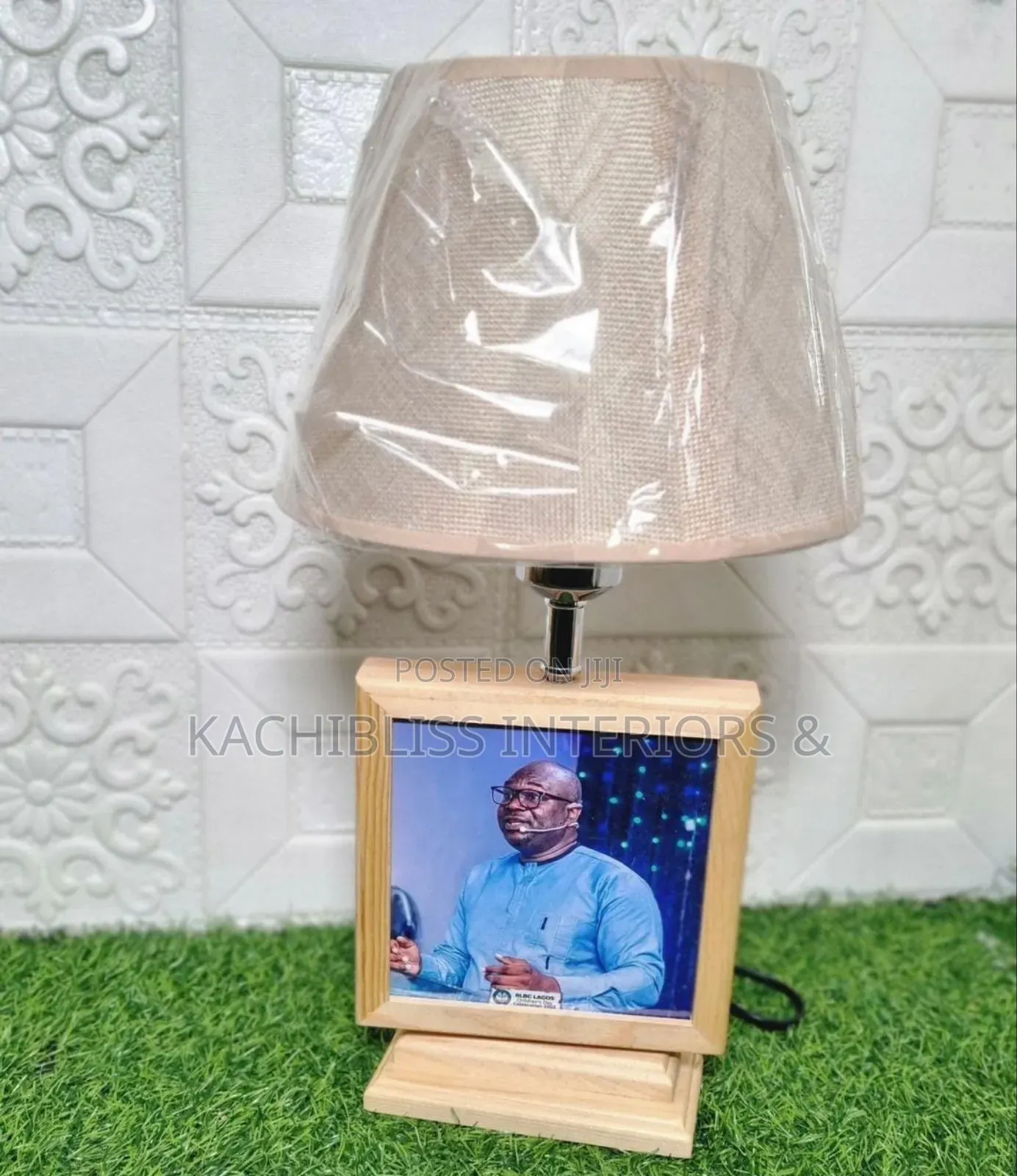 Customize Bedside Lamp