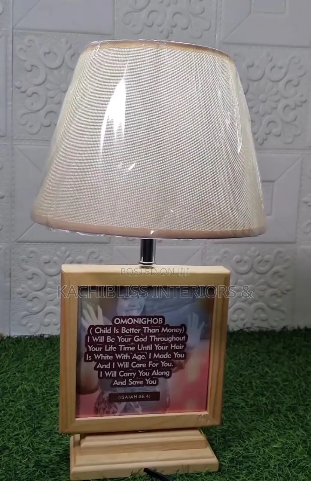 Customize Bedside Lamp