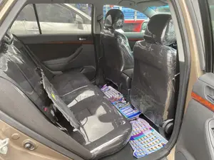 Toyota Avensis 2.0 VVT-i Sol 2006 Gold