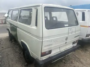 Volkswagen LT 2000 White