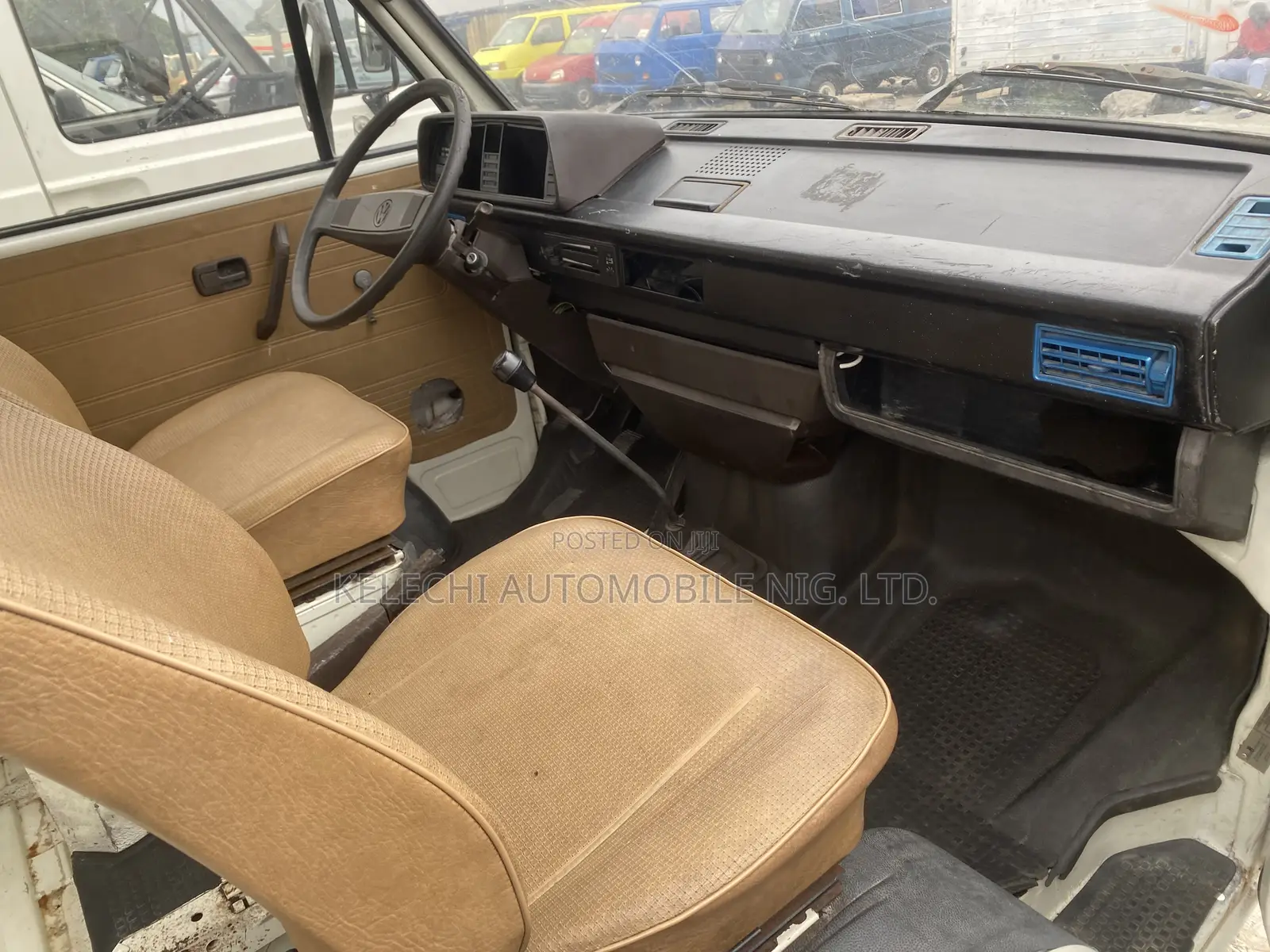 Volkswagen LT 2000 White