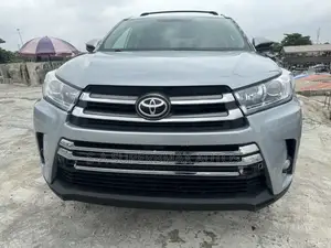 Toyota Highlander 2015 Silver