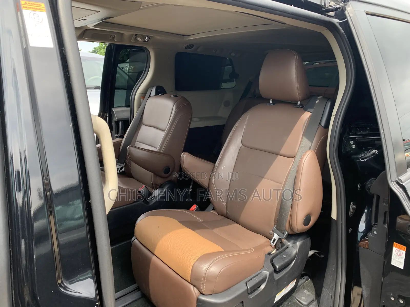 Toyota Sienna 2017 Black