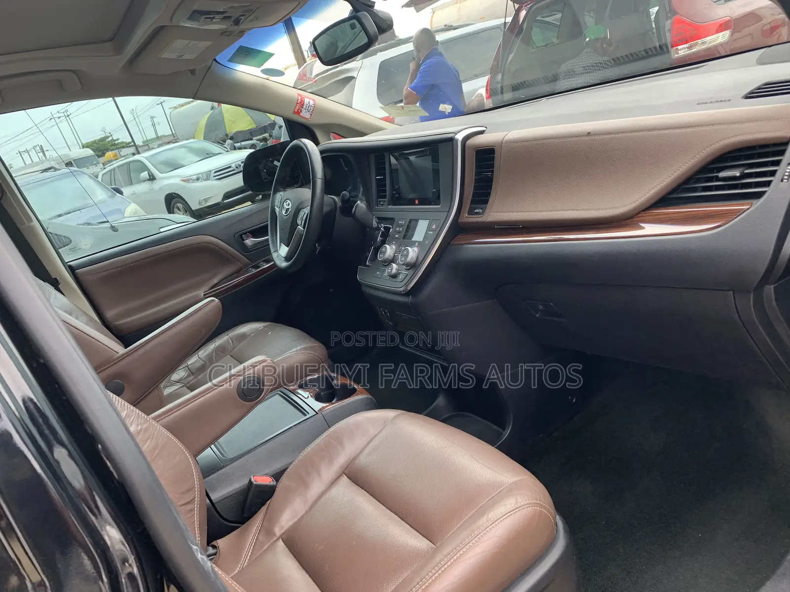 Toyota Sienna 2017 Black