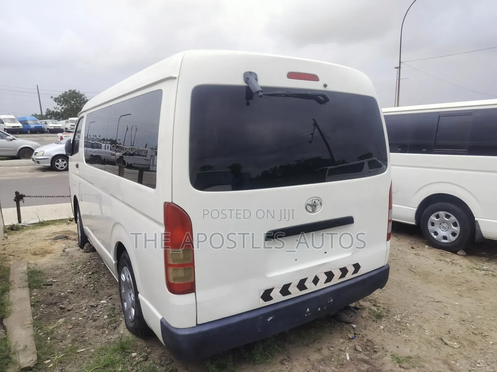 Toyota Grand HiAce 2012 White
