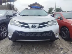 Toyota RAV4 2015 Silver