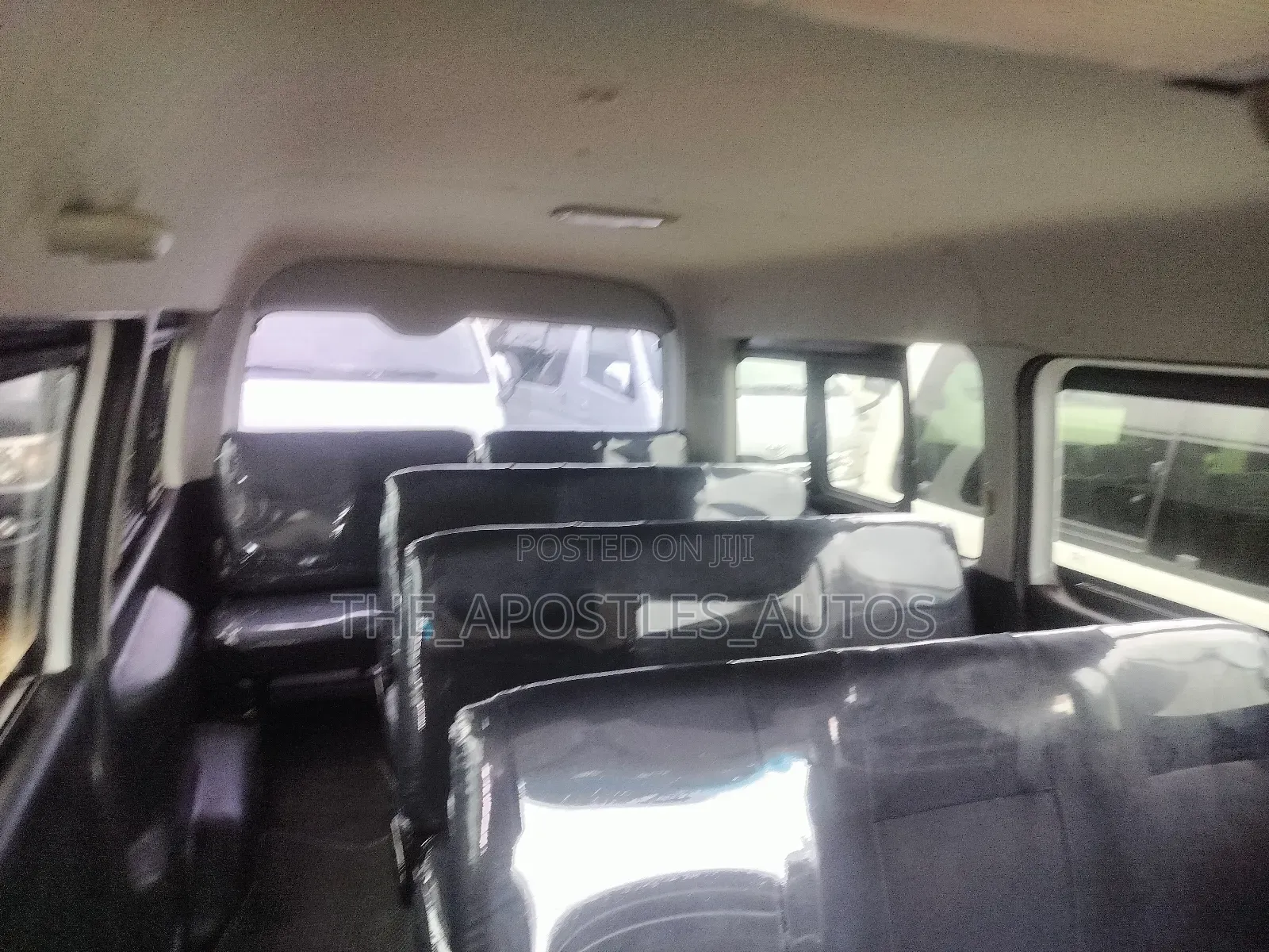 Toyota HiAce 2016 White