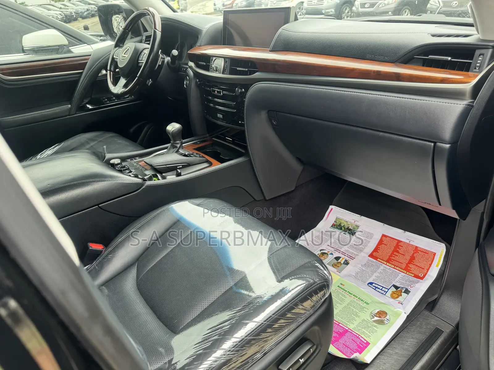 Lexus LX 2016 Black