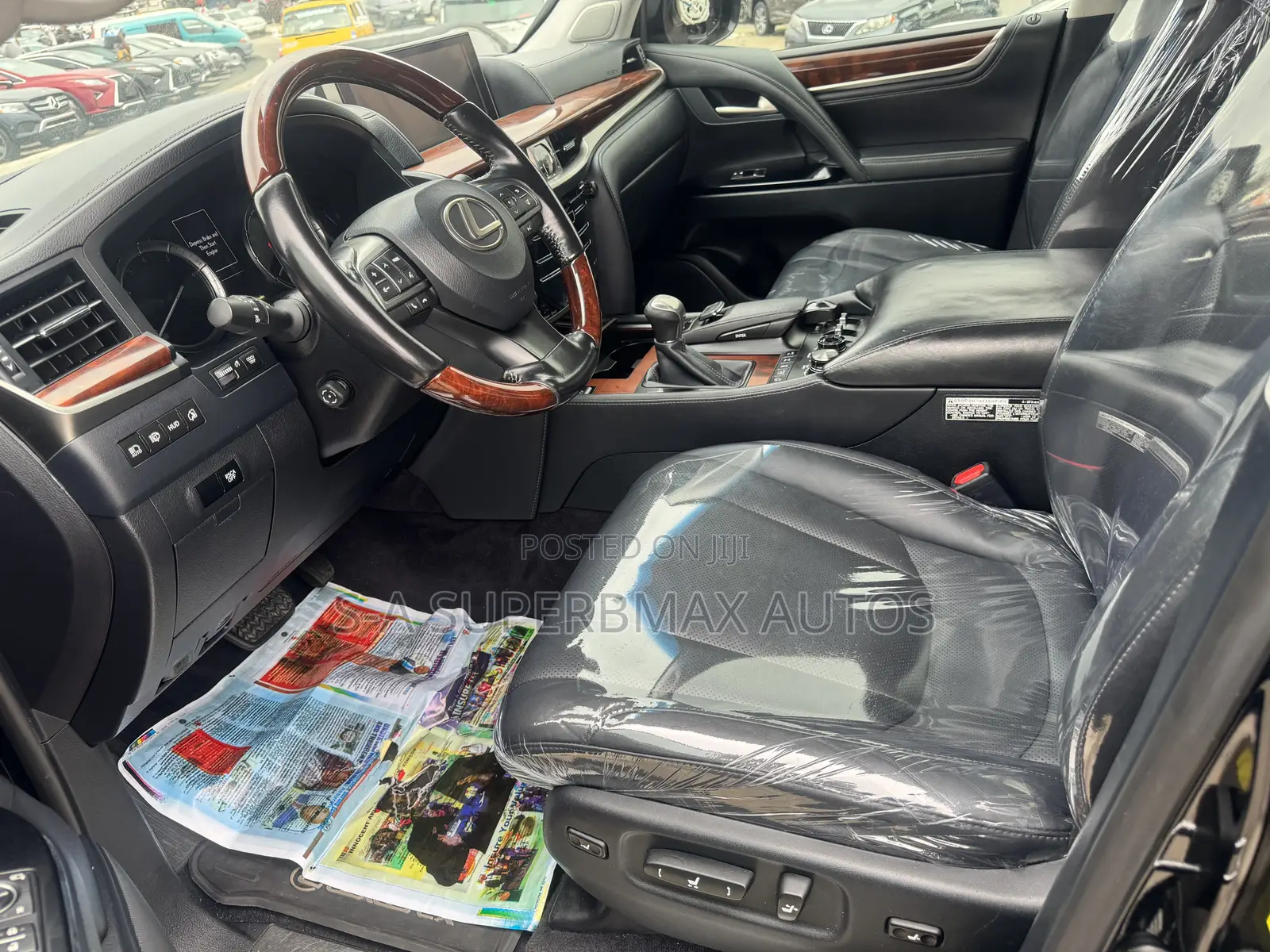 Lexus LX 2016 Black
