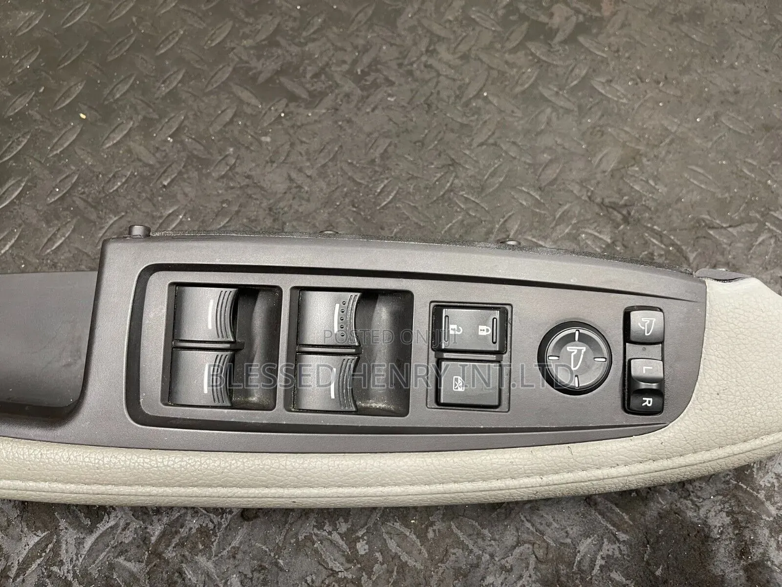 Pressing Button/Door Glass Control Switch