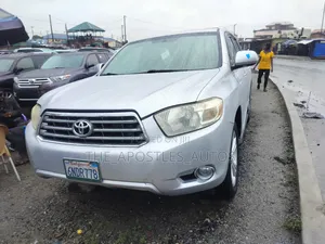 Toyota Highlander Limited 2010 Silver