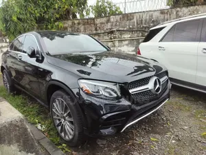 Mercedes-Benz GLC-Class 2017 Black
