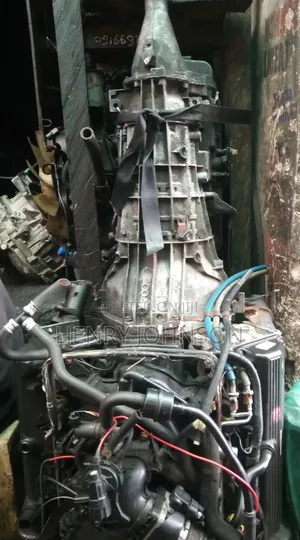 Ford Econoline Engine and Gearbox