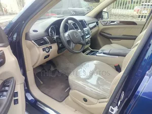 Mercedes-Benz GL-Class 2015 Blue