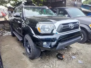 Toyota Tacoma 2015 Black